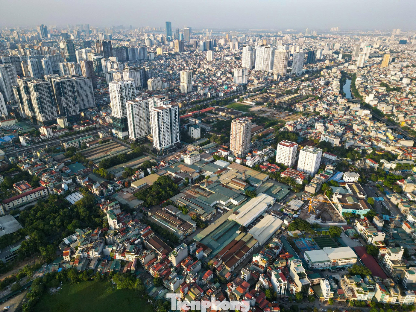 Nhìn gần trụ sở những doanh nghiệp đình đám một thời sắp rời khỏi nội thành Hà Nội - Ảnh 23