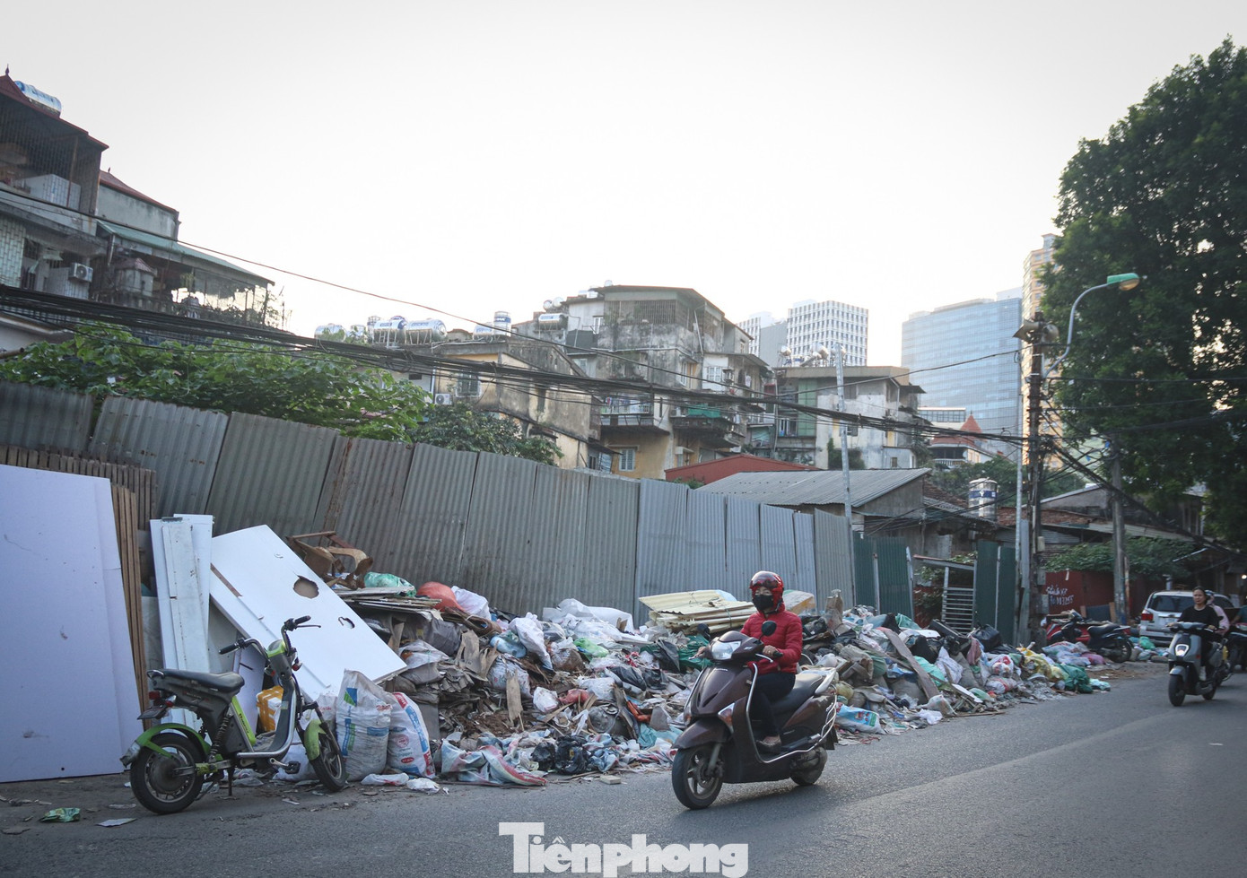 'Chạy nước rút' giải phóng mặt bằng tuyến đường Hoàng Cầu – Voi Phục - Ảnh 10