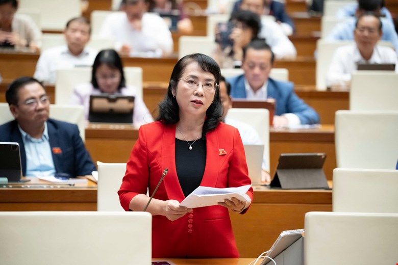 Đại biểu Quốc hội: Người dân tích lũy vàng miếng cho con cháu, không nên đánh thuế - Ảnh 2