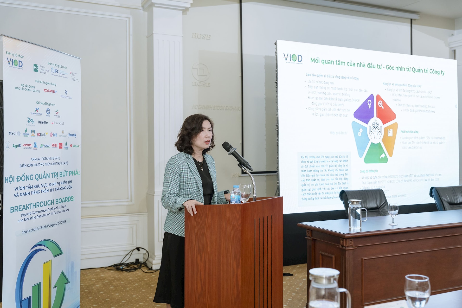 Diễn đàn AF8: Khi Quản trị công ty là "đơn vị tiền tệ quốc tế" - Ảnh 5