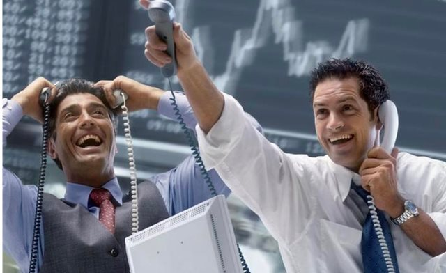 Một thế lực trở lại "gom" cổ phiếu Việt Nam trong phiên giảm mạnh cuối tuần 7/11 - Ảnh 1