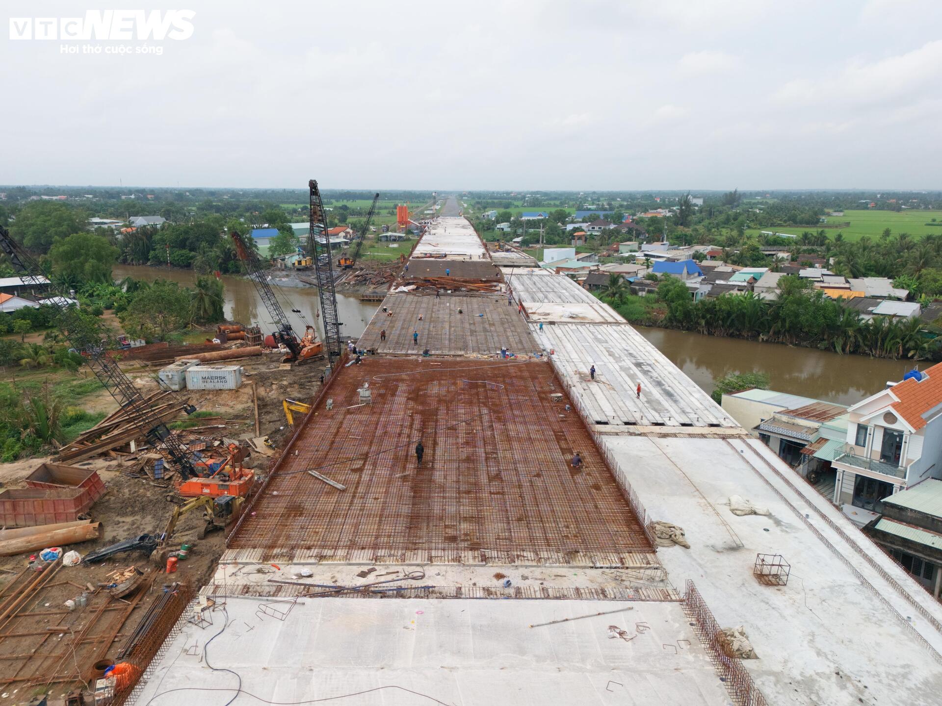 Toàn cảnh Vành đai 3 TP.HCM đoạn qua Tây Ninh tăng tốc về đích - Ảnh 9