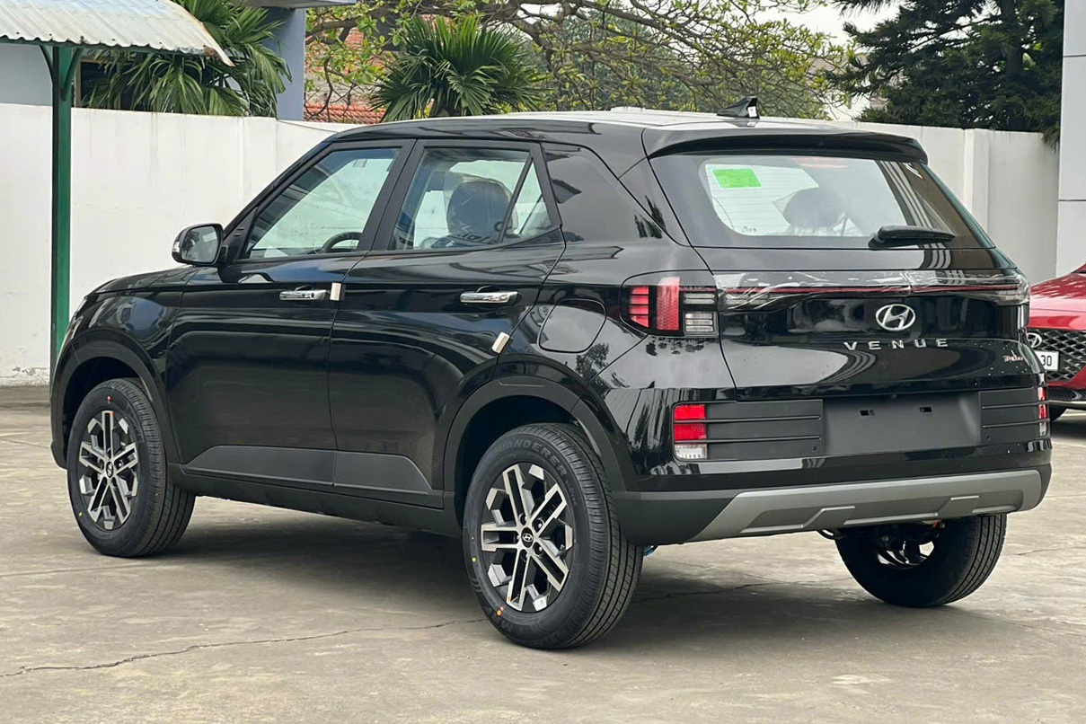 Dưới 500 triệu đồng mua SUV đô thị chọn Geely Coolray, Kia Sonet hay Hyundai Venue, bảng này sẽ giúp bạn dễ tìm được mẫu phù hợp - Ảnh 9