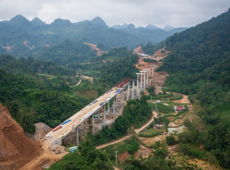 Hiện thực hóa giấc mơ cao tốc ở Cao Bằng và tư duy mới về PPP - Ảnh 1