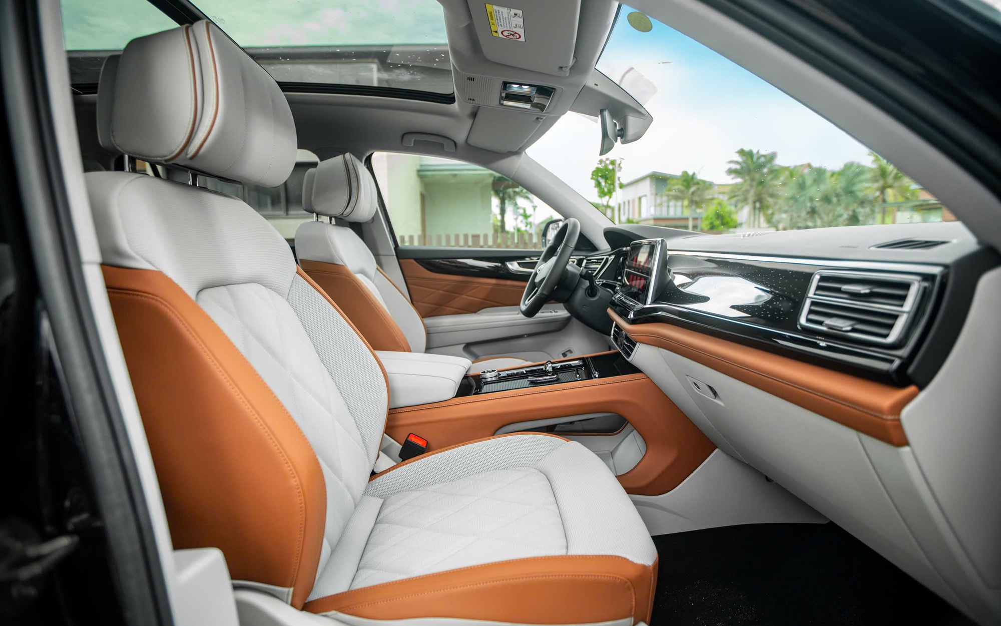 VW Teramont bản ‘Chủ tịch’ giá mới 2,488 tỷ đồng tại Việt Nam: Đắt gần bằng 2 chiếc Palisade cùng cỡ, lý do không đến từ trang bị - Ảnh 11