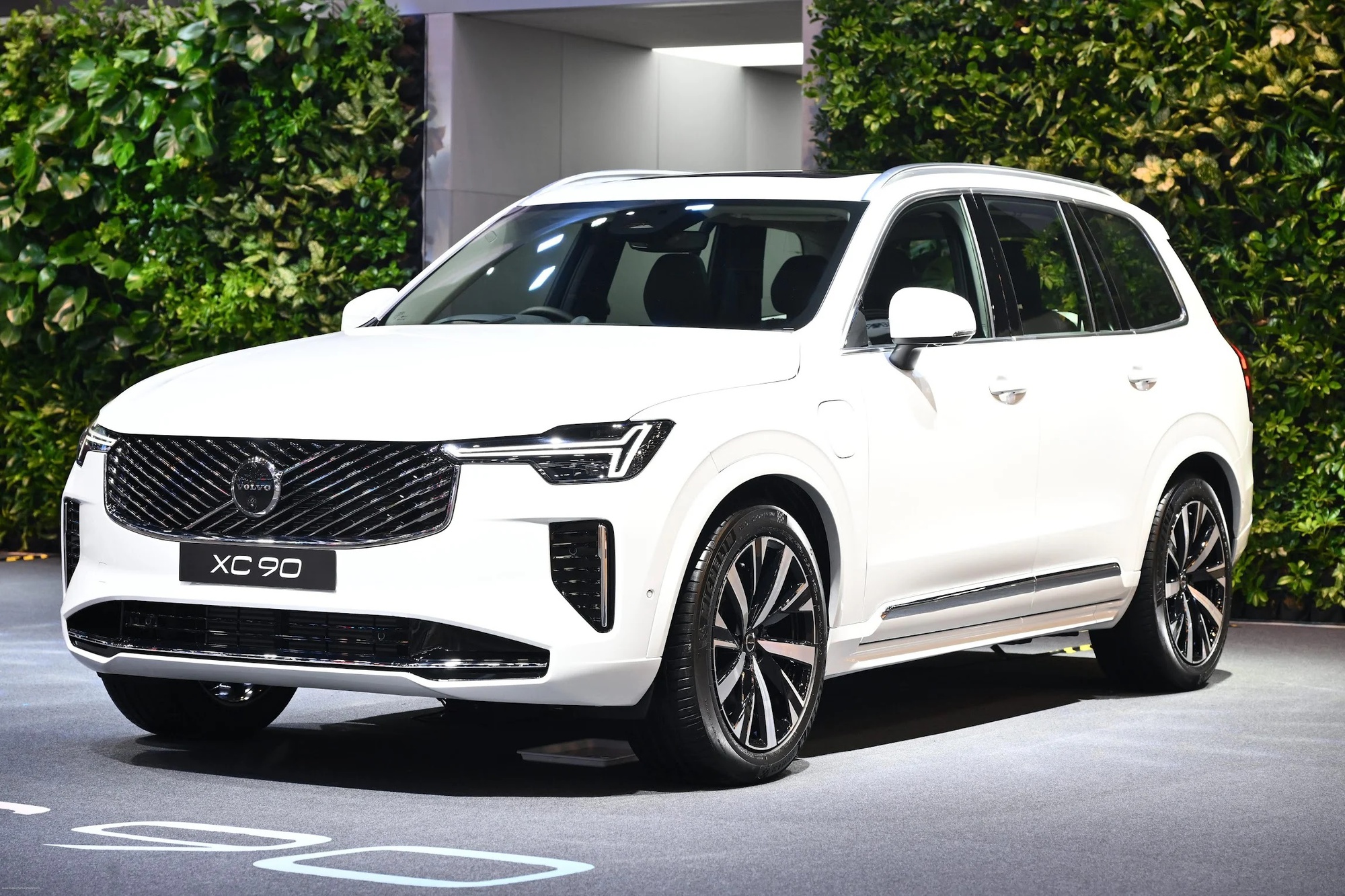 Loạt xe mới dự kiến ra mắt tháng 11: Loạt ô tô tiền tỷ, có mẫu chạy được 100km không cần xăng, và 3 mẫu xe máy quen thuộc của Honda - Ảnh 8