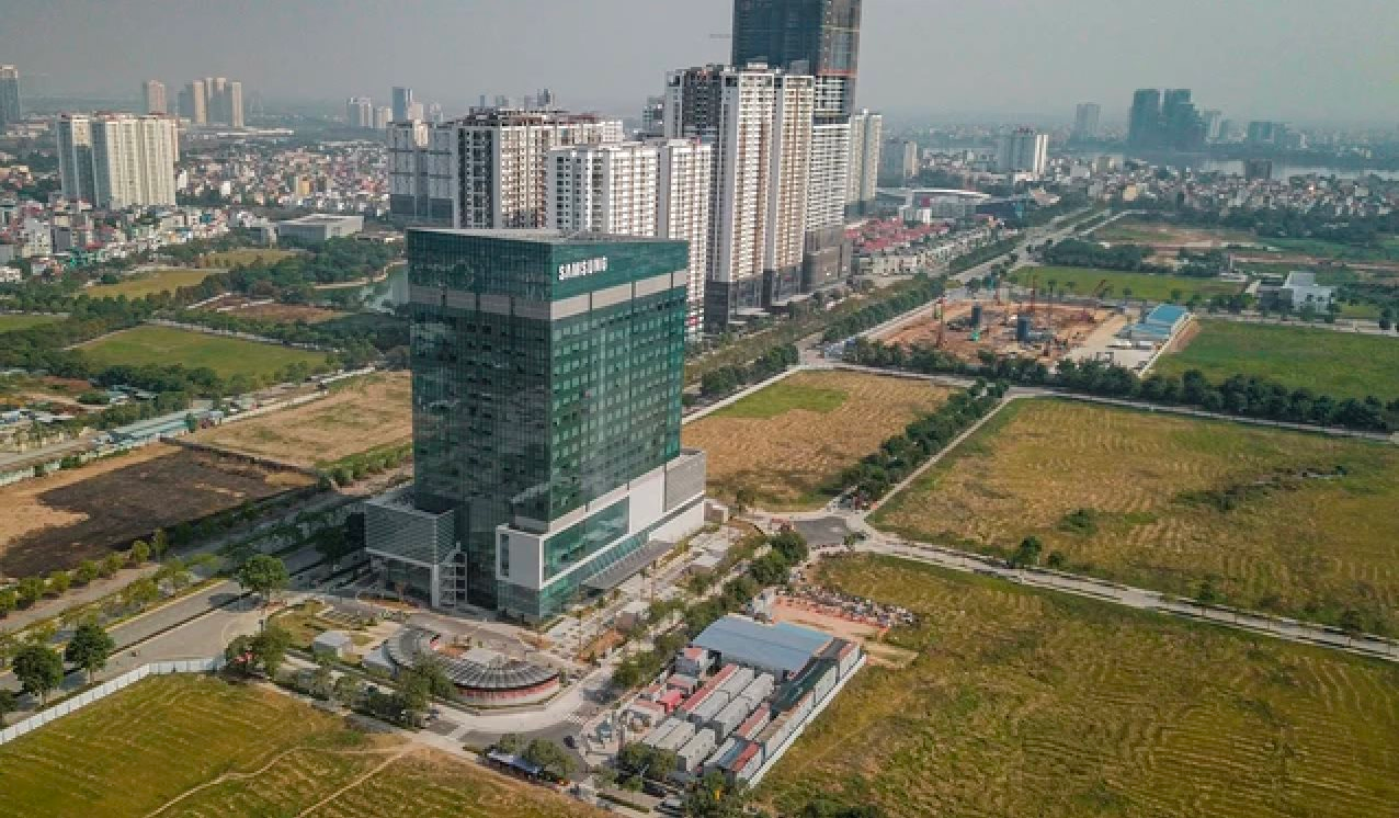 Thị trường văn phòng Hà Nội: Công suất thuê cải thiện, có xu hướng dịch chuyển ra ngoài trung tâm - Ảnh 1