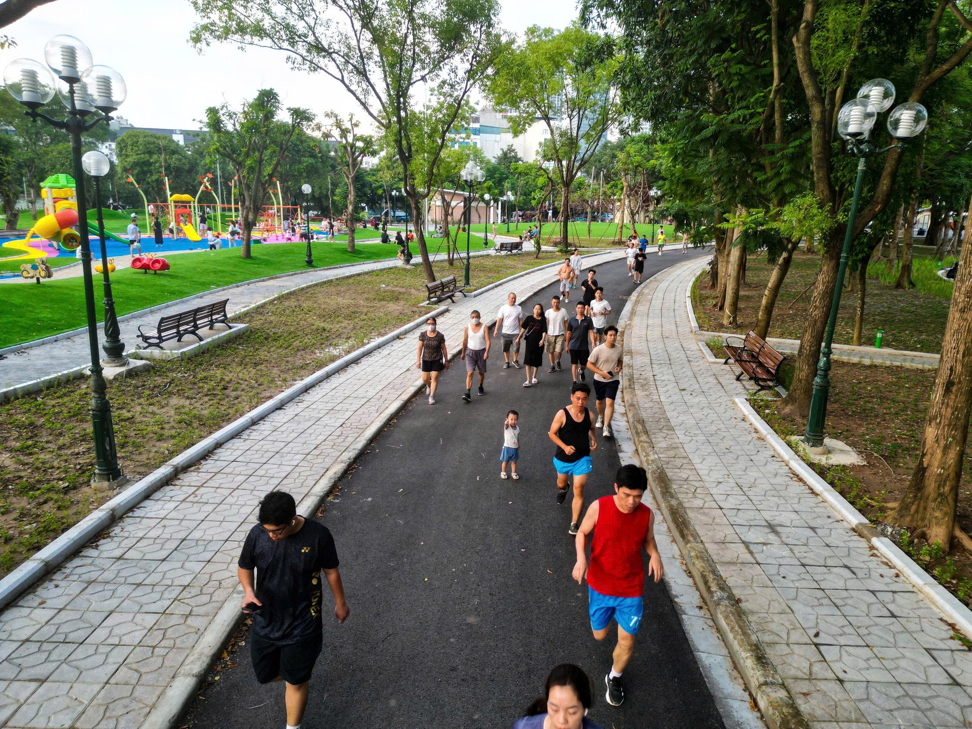 Hà Nội: Diện mạo mới công viên Cầu Giấy sau cải tạo - Ảnh 9