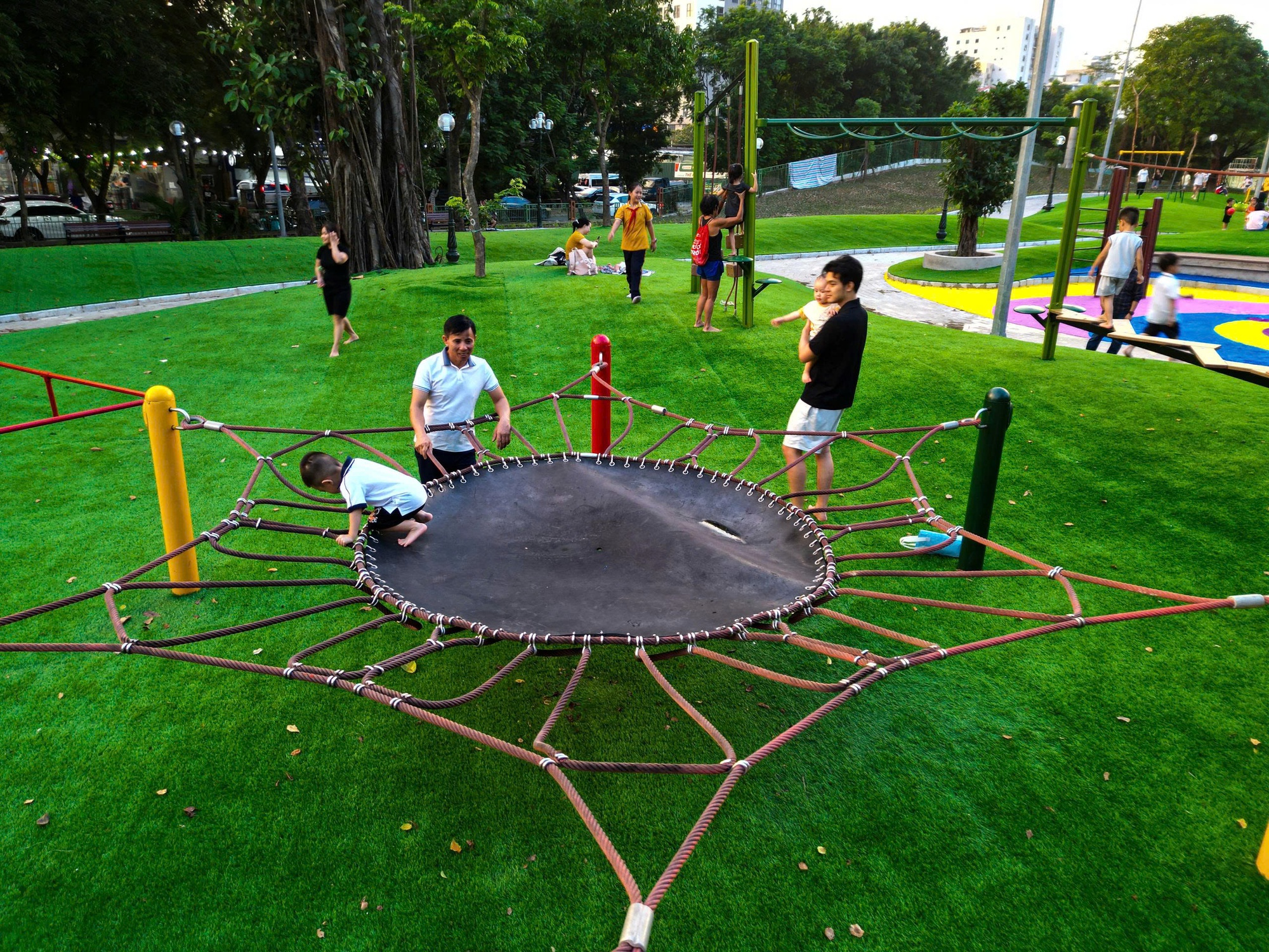 Hà Nội: Diện mạo mới công viên Cầu Giấy sau cải tạo - Ảnh 10