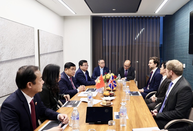 Tăng cường hợp tác với doanh nghiệp Anh về fintech, xác thực danh tính sinh trắc học và thiết kế công trình - Ảnh 1