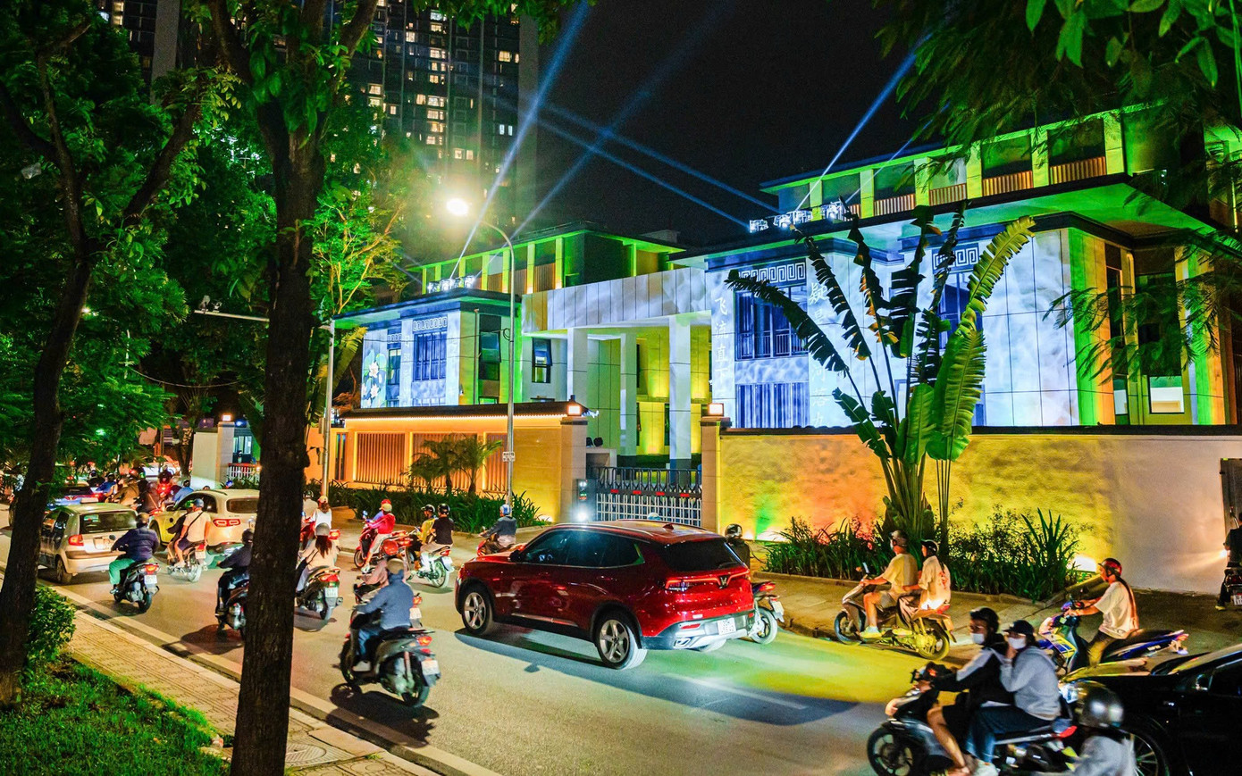 Từ 'ngôi nhà hoang', khu nhà 300 Kim Mã lột xác lung linh giữa Hà Nội - Ảnh 13