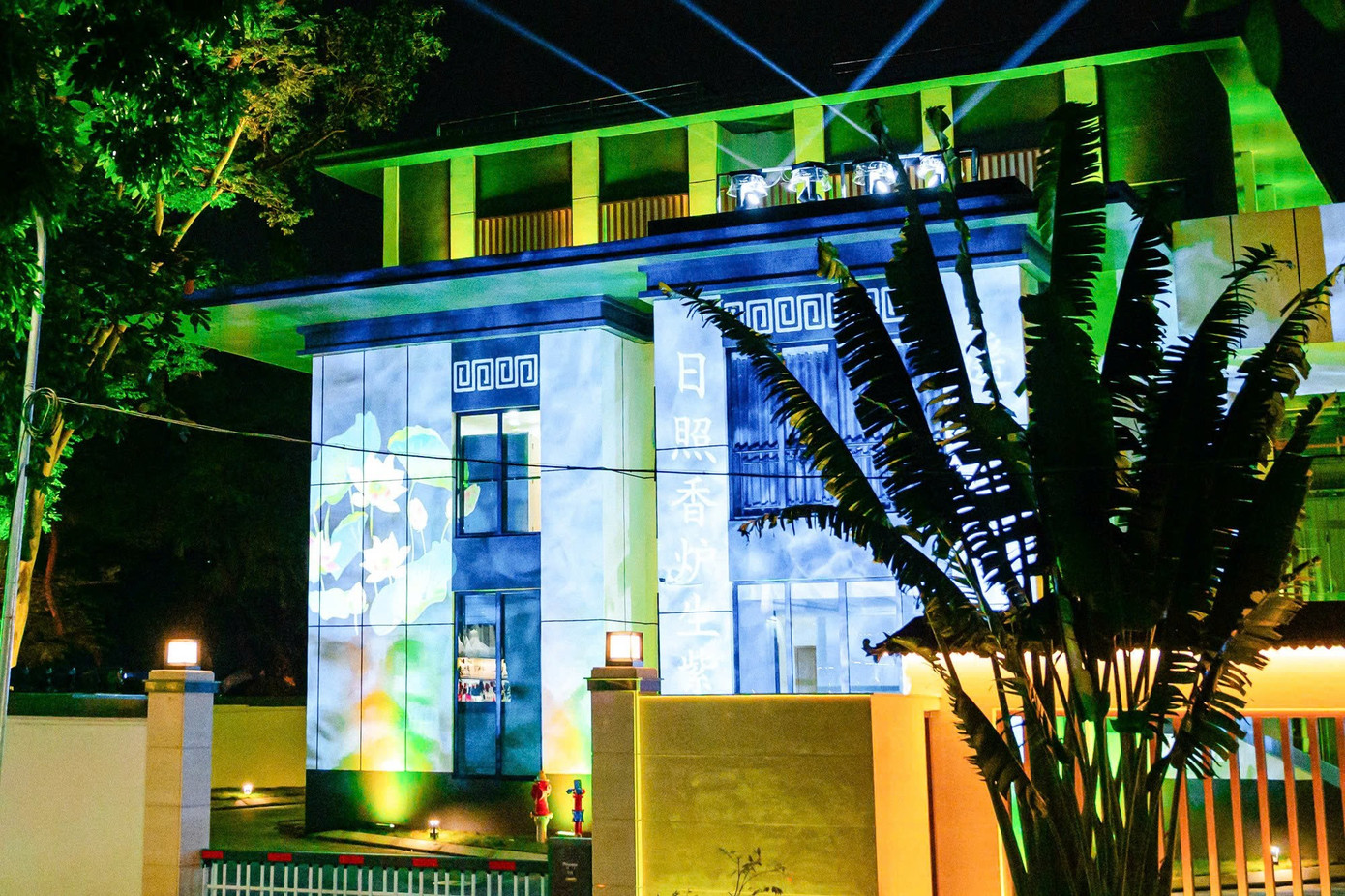 Từ 'ngôi nhà hoang', khu nhà 300 Kim Mã lột xác lung linh giữa Hà Nội - Ảnh 15