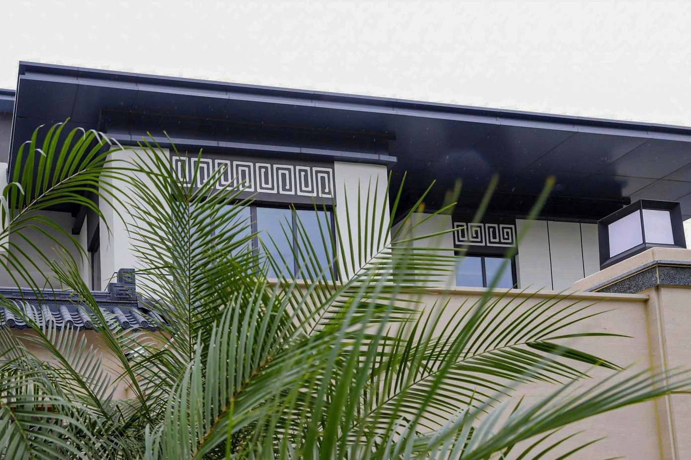 Từ 'ngôi nhà hoang', khu nhà 300 Kim Mã lột xác lung linh giữa Hà Nội - Ảnh 10