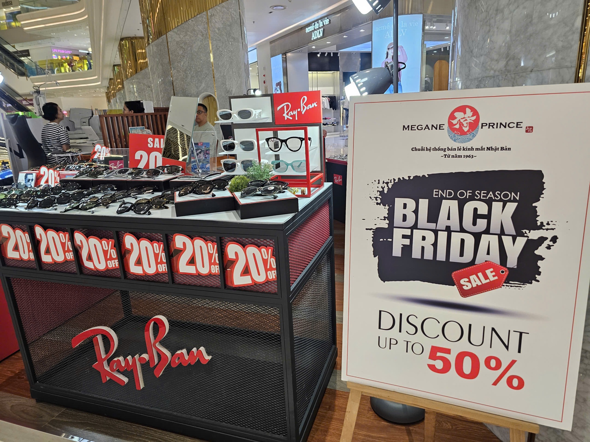 Chuyện lạ trước ngày Black Friday 2025 - Ảnh 8