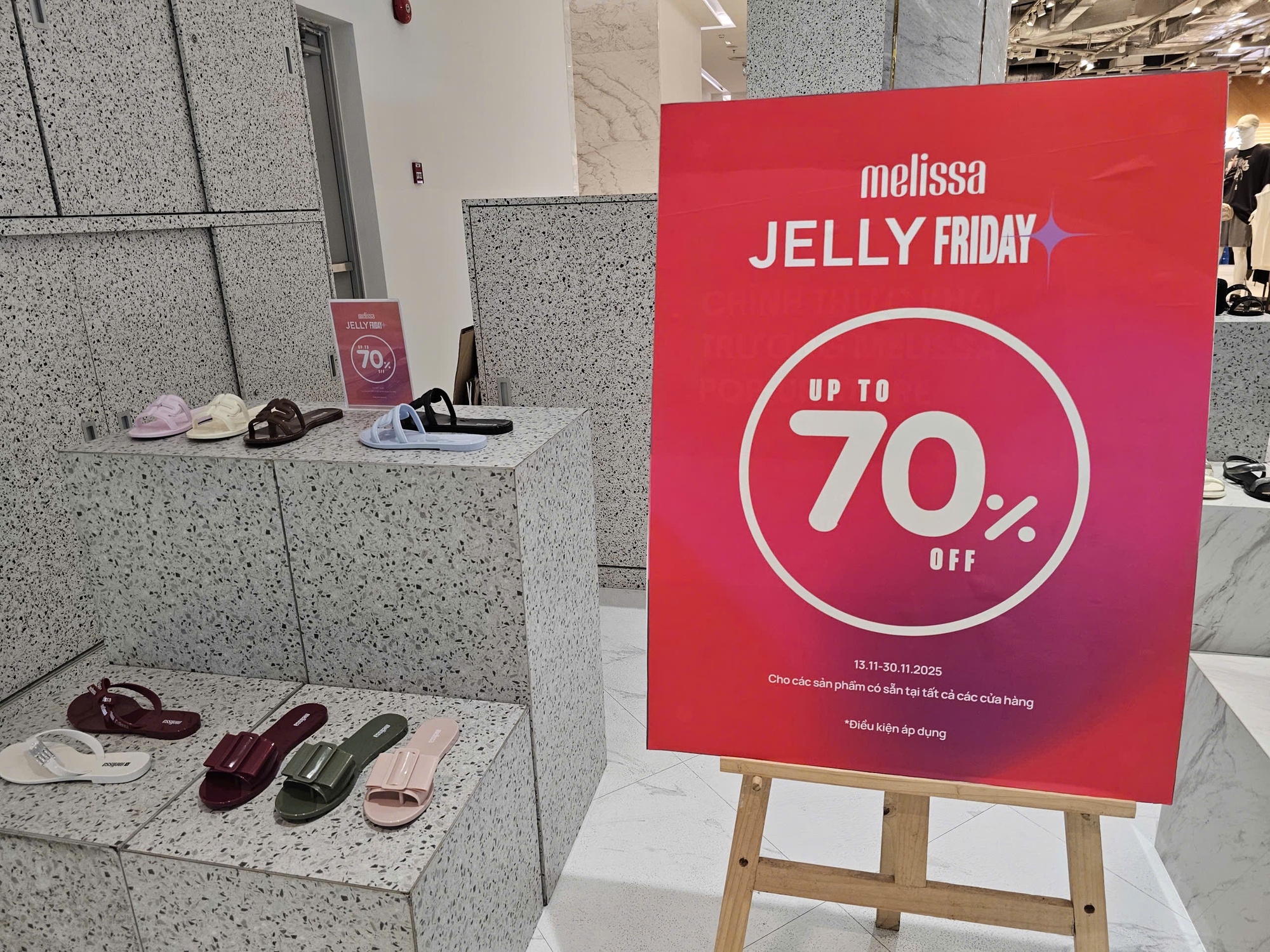 Chuyện lạ trước ngày Black Friday 2025 - Ảnh 10