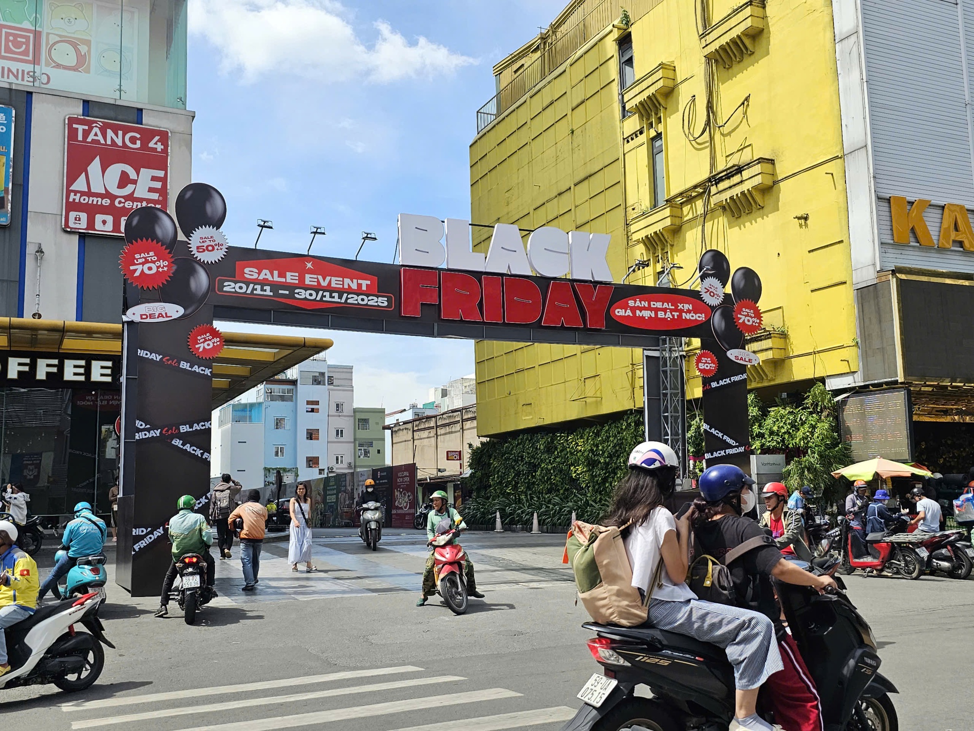 Chuyện lạ trước ngày Black Friday 2025 - Ảnh 12