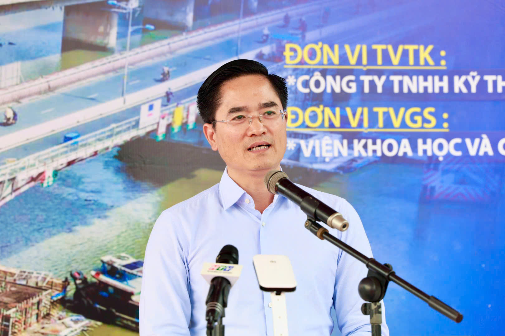 Hình ảnh cầu Bình Triệu 1 chính thức thông xe sáng nay - Ảnh 3