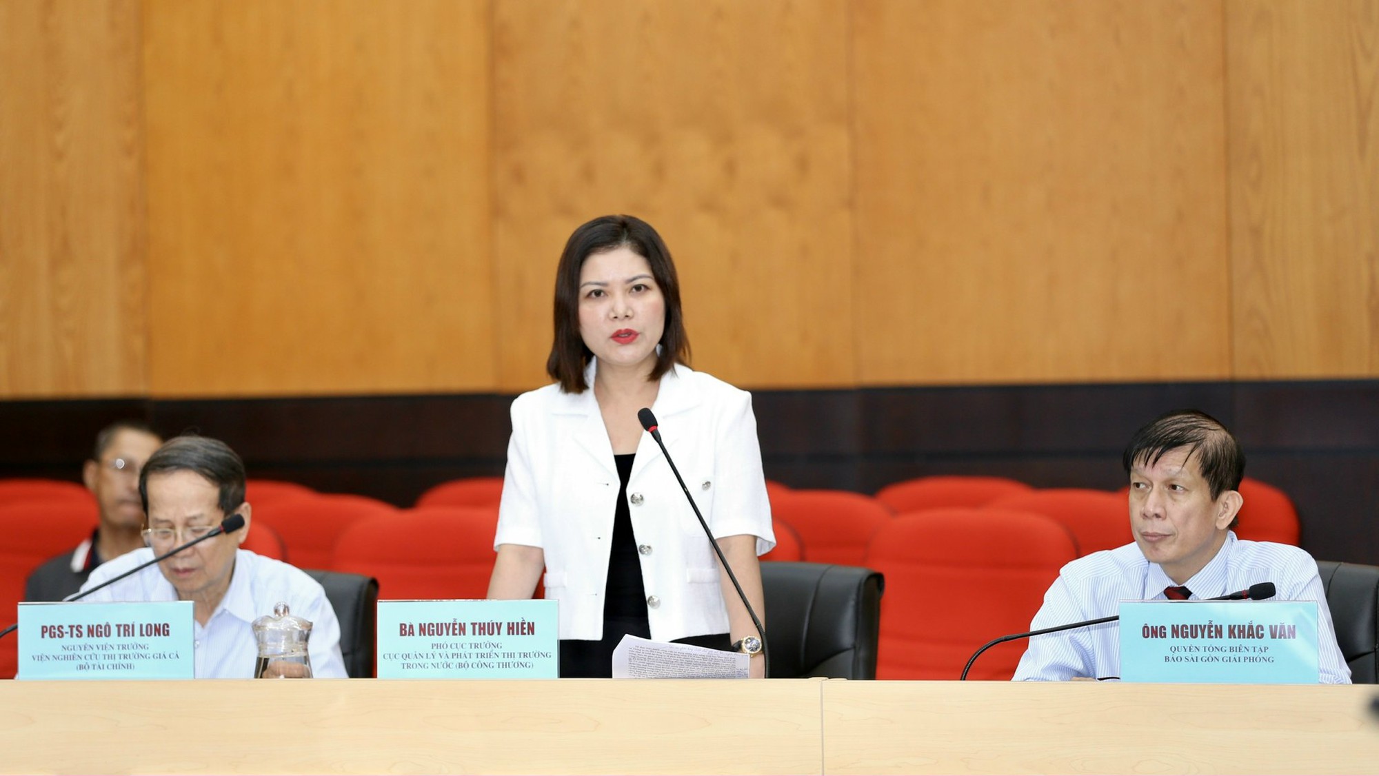 Đề xuất nghiên cứu chính sách hỗ trợ doanh nghiệp bán lẻ xăng sinh học E5 và E10 - Ảnh 1