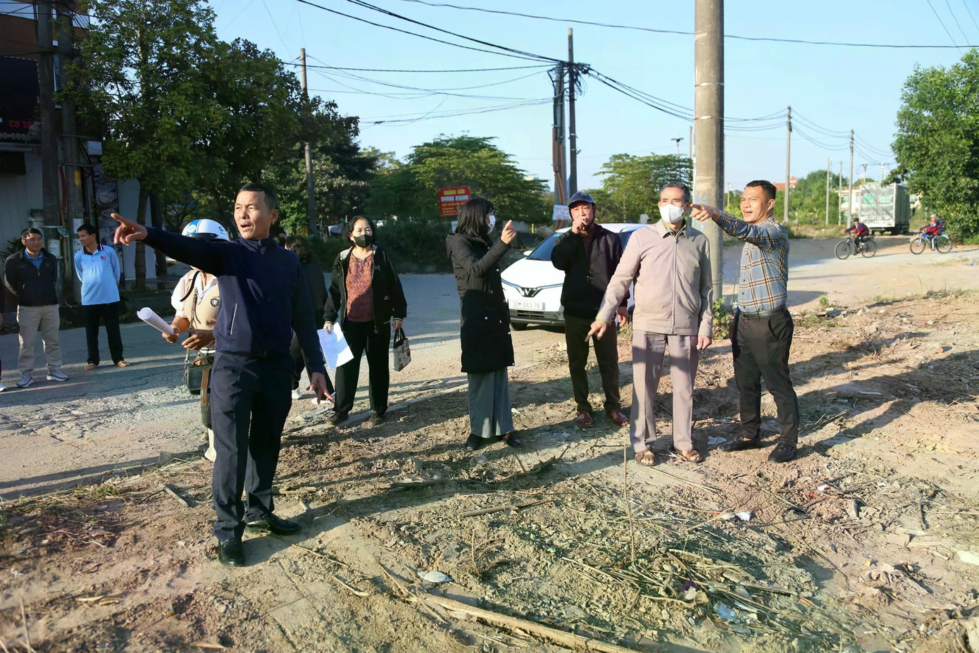 30 hộ dân Hà Nội được bốc thăm đất dịch vụ sau 20 năm chờ đợi - Ảnh 1