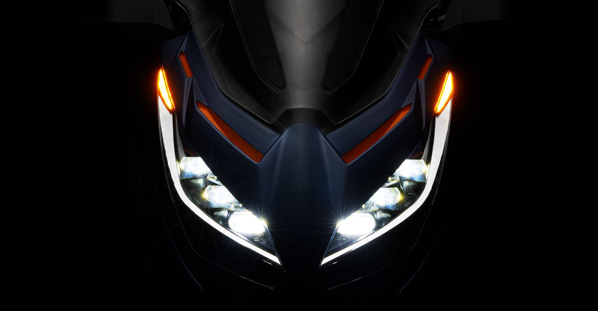 Xe ga chuyên phượt của Honda vừa về VN đã gặp khó: Đối thủ ra mắt 2 xe 'trang bị tận răng' giá rẻ hơn - Ảnh 10