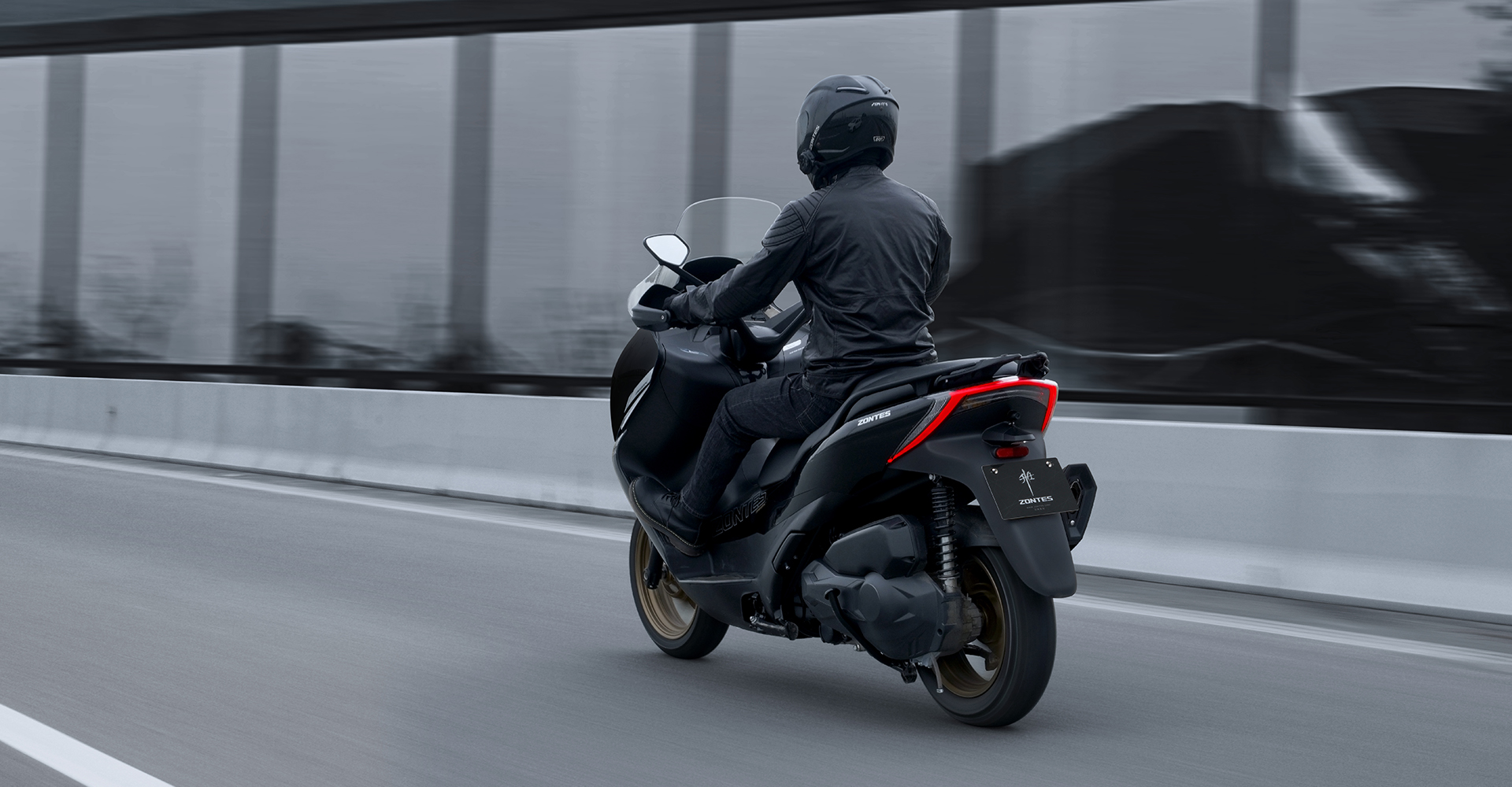 Xe ga chuyên phượt của Honda vừa về VN đã gặp khó: Đối thủ ra mắt 2 xe 'trang bị tận răng' giá rẻ hơn - Ảnh 22