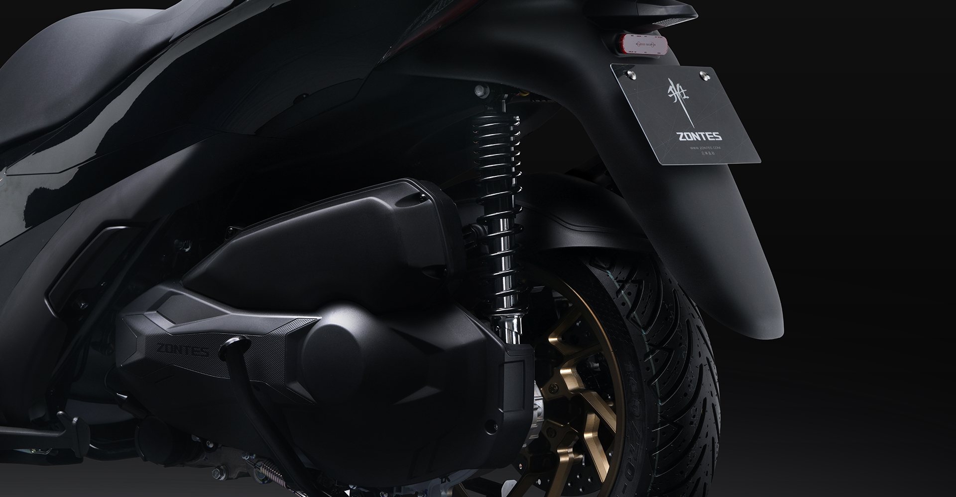 Xe ga chuyên phượt của Honda vừa về VN đã gặp khó: Đối thủ ra mắt 2 xe 'trang bị tận răng' giá rẻ hơn - Ảnh 31