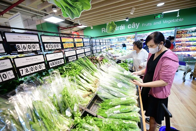 Saigon Co.op giảm giá thịt, cá, rau củ đến 30% giữa mùa tăng giá - Ảnh 2