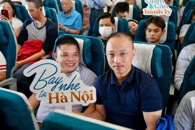 Vietnam Airlines giảm phát thải 2,43 tấn CO2 trong chiến dịch ‘Bay nhẹ tới Hà Nội’ - Ảnh 1