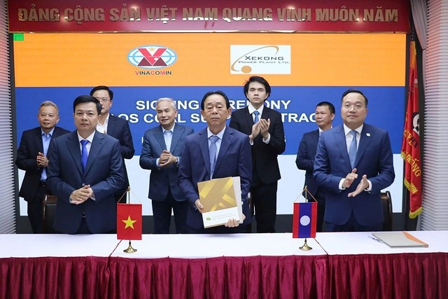 TKV ký hợp đồng mua bán than với doanh nghiệp năng lượng Lào - Ảnh 1