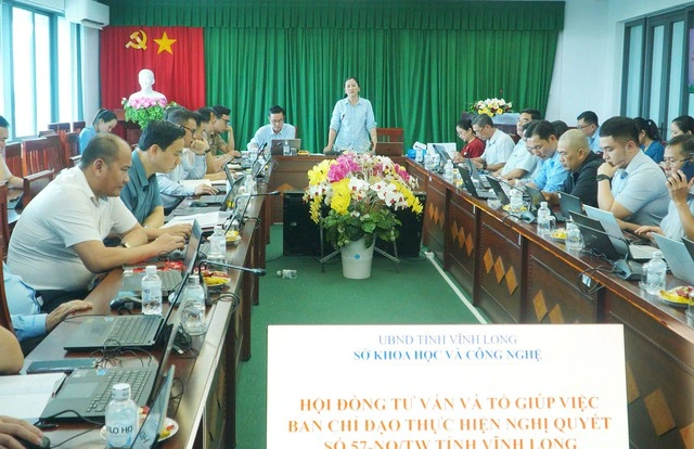 Vĩnh Long chú trọng công tác đào tạo nguồn nhân lực chất lượng cao - Ảnh 2