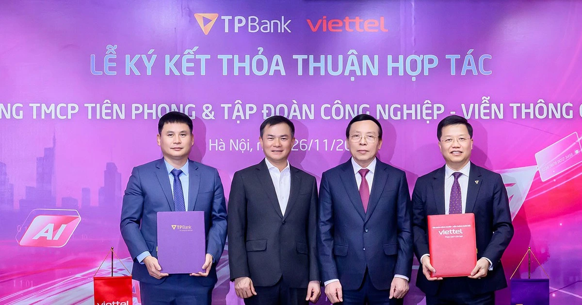 Hợp tác chiến lược thúc đẩy chuyển đổi số toàn diện giữa TPBank và Viettel