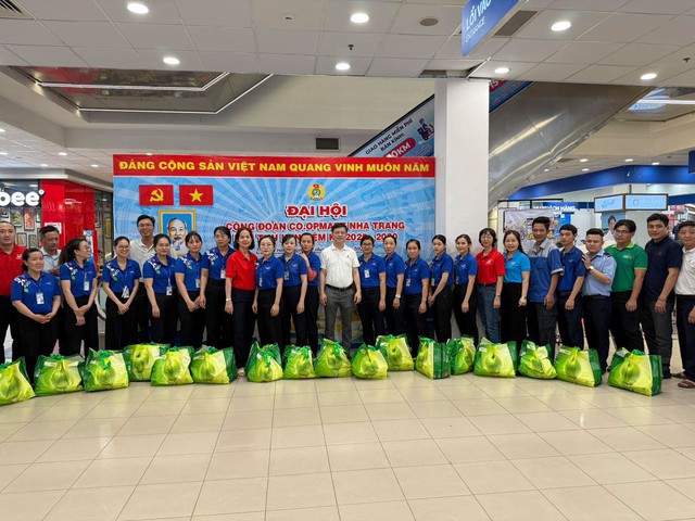 Saigon Co.op lan tỏa giá trị ‘Mình vì mọi người-Mọi người vì mình’ giữa bão lũ - Ảnh 1