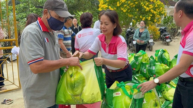 Saigon Co.op lan tỏa giá trị ‘Mình vì mọi người-Mọi người vì mình’ giữa bão lũ - Ảnh 4