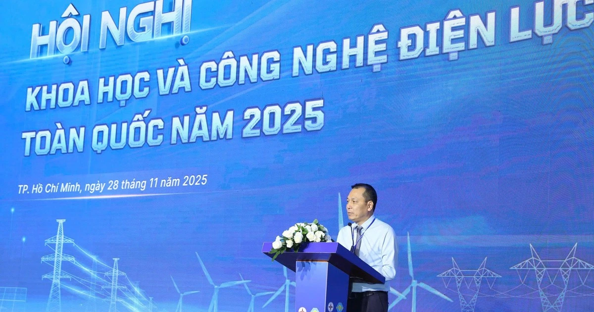 Chủ tịch EVN tìm lời giải cho 'bài toán phức tạp' của hệ thống điện