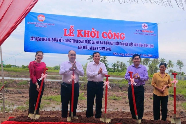 Công ty Nhiệt điện Duyên Hải chung tay xây dựng nhà Đại đoàn kết - Ảnh 6