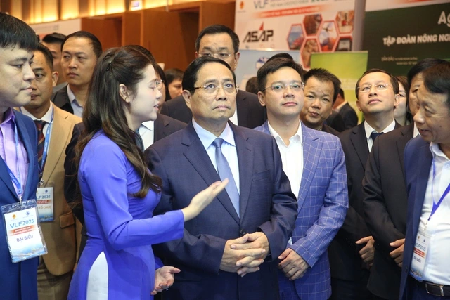 Thủ tướng Chính phủ: Phải đưa ngành logistics tăng trưởng ở mức hai con số - Ảnh 2