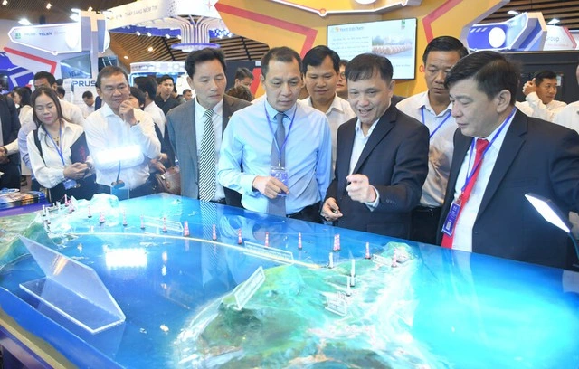 Chủ tịch EVN tìm lời giải cho 'bài toán phức tạp' của hệ thống điện - Ảnh 3