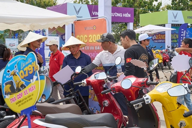 Hoán cải xe xăng cũ thành xe điện: Lợi bất cập hại - Ảnh 1