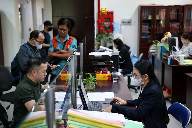 Giảm bậc phải kèm theo nâng ngưỡng chịu thuế - Ảnh 1