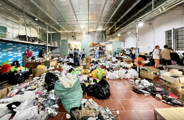 Gỡ bỏ gian hàng sai phạm trong 24 giờ - Ảnh 1