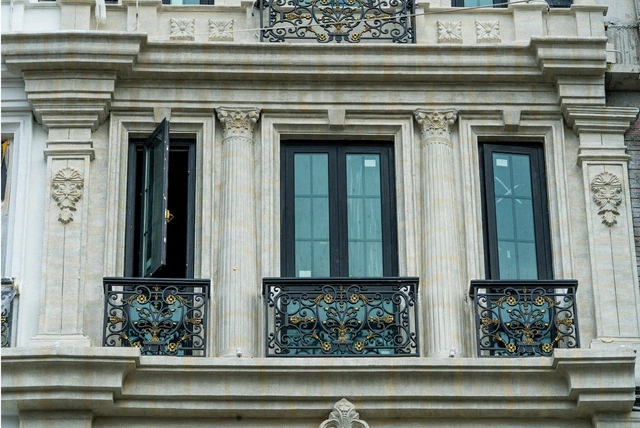 Dự án hàng hiệu phía tây Thủ đô của Sunshine Group chuẩn bị bàn giao - Ảnh 2