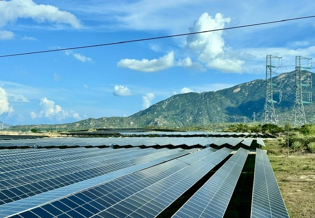 23 nhà đầu tư điện tái tạo yêu cầu đối thoại về chậm thanh toán - Ảnh 1