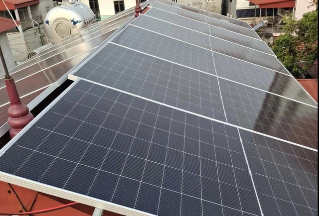 6 vi phạm lắp điện mặt trời mái nhà có thể bị phạt đến 20 triệu đồng - Ảnh 1