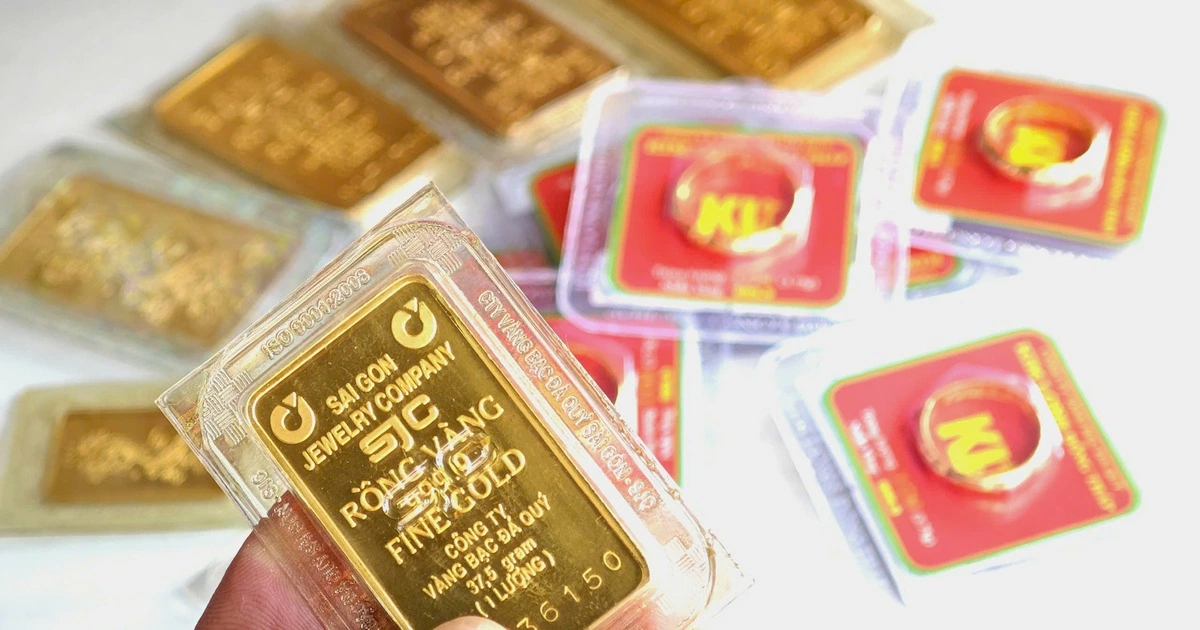 Giá vàng hôm nay 5.11.2025: Giảm 8 triệu đồng từ mức đỉnh