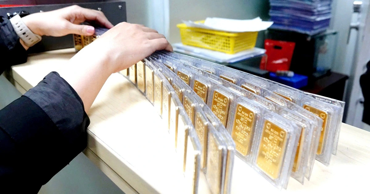 Giá vàng miếng tăng sát mức kỷ lục