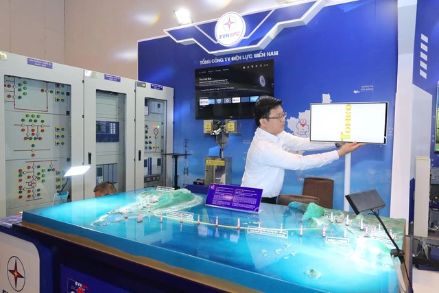 Có gì ở triển lãm công nghệ lớn nhất của ngành điện Việt Nam? - Ảnh 5