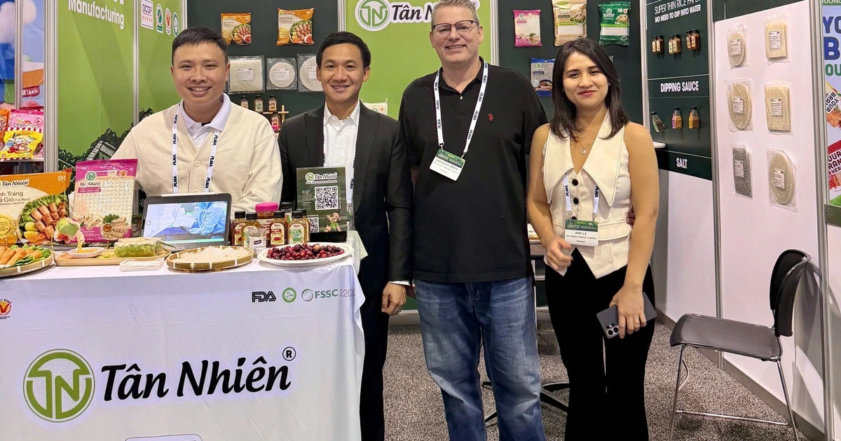 Bánh tráng và sốt muối Tây Ninh 'lọt mắt' triển lãm 'nhãn hàng riêng' thế giới