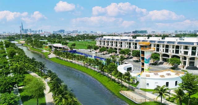 Van Phuc City - biểu tượng sống di sản bên sông Sài Gòn - Ảnh 2