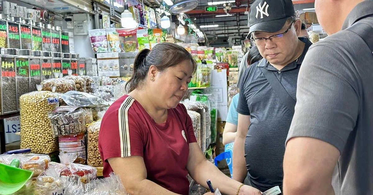 Nâng ngưỡng doanh thu chịu thuế để hộ kinh doanh lớn mạnh