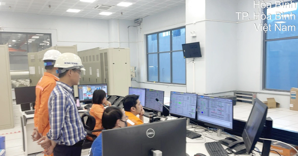 Tổ máy số 2 Nhà máy Thủy điện Hòa Bình mở rộng hòa lưới thành công